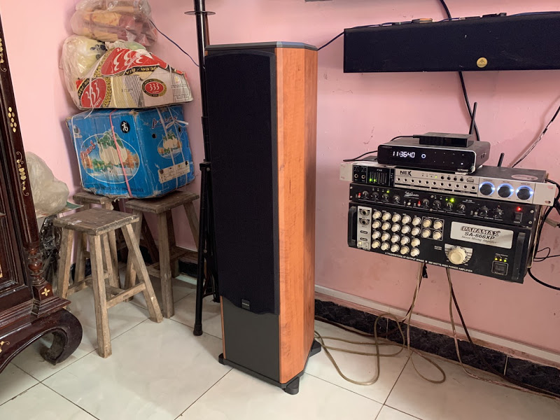 Khách hàng Trinh Van Cuong đánh giá về sản phẩm Loa Paramax FX-1500
